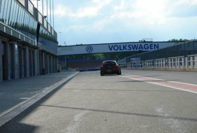 oscher09_test_seat_21.jpg