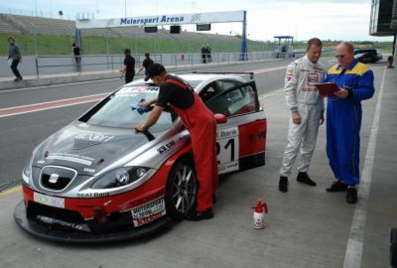 oscher09_test_seat_04.jpg