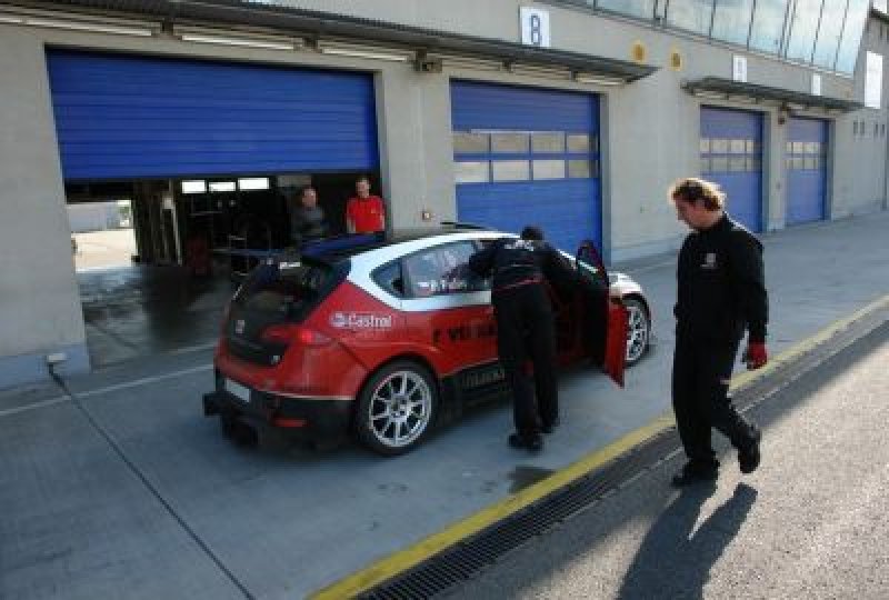 oscher09_test_seat_20.jpg