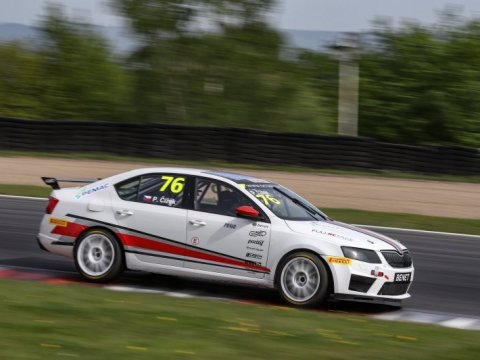 Vekra racing team se vrací na Slovakiaring, tentokrát s Octaviemi