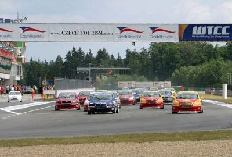 20070617-petr-ceka-na-vypu.jpg