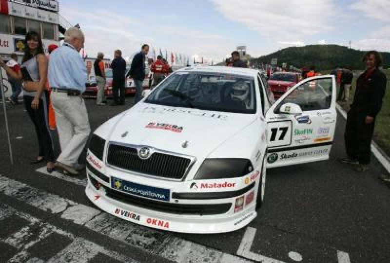 race-car-challenge-auto.jpg