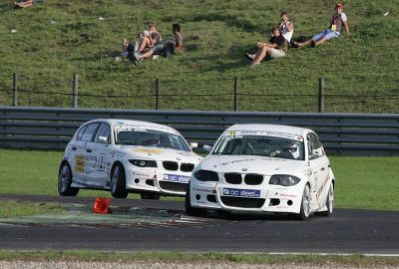04---2007-bmw-1-challenge-boj-s-lumirem-firlou.jpg
