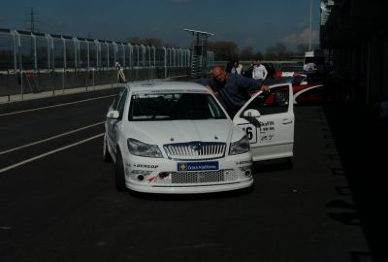 1_4_2010_slovakiaring_test_02.jpg