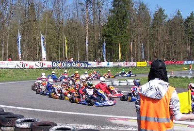 rotax_pisek1_01.jpg