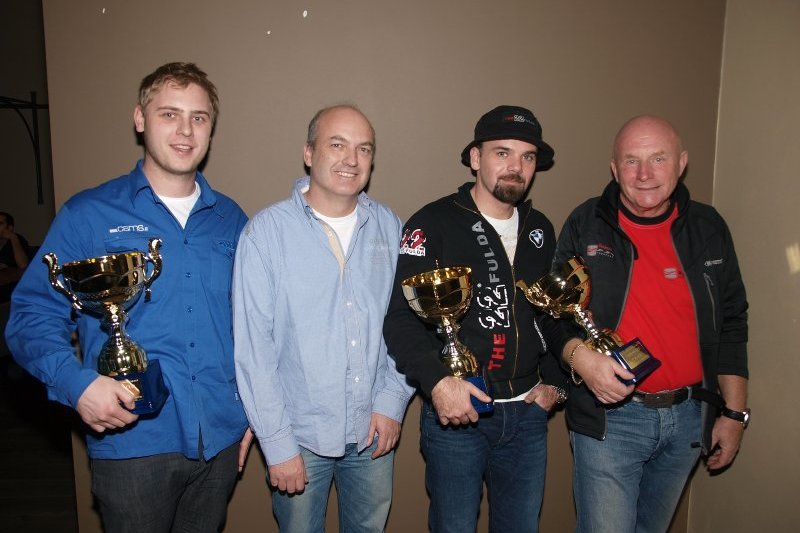 Petr Fulín, Michal Matějovský a Jaromír Štádler převzali trofej za 3. místo v hodnocení národů ETCC